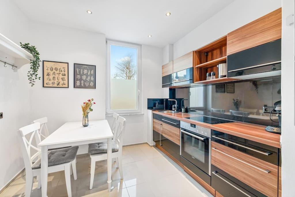 3-Zimmer-Wohnung In Leonberg Buitenkant foto